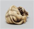 A large ivory netsuke of an ox with a calf. Late 18th century - image-4
