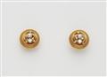 A pair of 18k gold granulation earrings - image-1