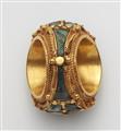 Historismus-Ring mit römischem Glas - image-2