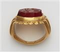 A 21k gold ring with a Roman intaglio - image-3
