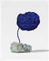 Yves Klein - Sculpture éponge bleue sans titre, (SE 328) - image-1
