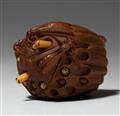 A boxwood netsuke of a wasp nest. Late 19th/early 20th century - image-1