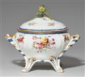 A Sèvres soft-paste porcelain “pot à oille” tureen from a service with bouquets - image-1