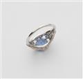 A Belle Epoque 18k white gold sapphire ring - image-2