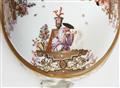 An exceptional Meissen porcelain tureen with chinoiseries and merchant navy scenes - image-4