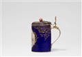 A Meissen porcelain tankard with hunting decor - image-2