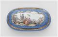 A Meissen porcelain snuff box with courtly park scenes - image-2