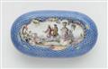 A Meissen porcelain snuff box with courtly park scenes - image-3
