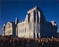 Christo & Jeanne Claude
Wolfgang Volz - Wrapped Reichstag Berlin - image-5