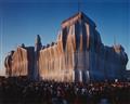 Christo & Jeanne Claude
Wolfgang Volz - Wrapped Reichstag Berlin - image-6
