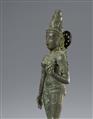 A fine bronze figure of Lakshmi (Shridevi). Southern India, Tamil Nadu. Vijayanagar period, ca. 15th century - image-6