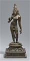 A fine bronze figure of Bhudevi or Parvati. Southern India, Tamil Nadu. Vijayanagara period, ca. 16th/17th century - image-1