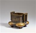 A large bronze incense burner. Meiji period - image-2