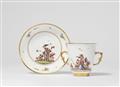A Meissen porcelain tea bowl and saucer with Chinoiseries - image-1