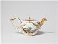 A Meissen porcelain teapot with landscape decor - image-2
