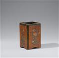 A rectangular lacquer brush pot. 17th/18th century - image-1