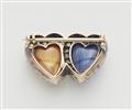 A Victorian 14k gold and coloured sapphire brooch designed as a pair of connected hearts. - image-2