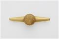 A German 18k gold granulation bar brooch. - image-1