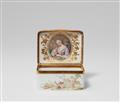 A Meissen porcelain snuff box with a portrait of a lady in negligée - image-6