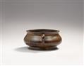 A bronze incense burner. Qing dynasty - image-2