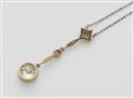 A Belle Epoque 14 kt gold platinum and European old-cut diamond solitaire pendant necklace. - image-3