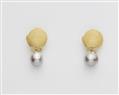 A pair of German 18k gold shell cast and grey baroque Tahiti cultured pearl drop earrings. - image-1