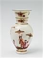 A small Meissen porcelain Augustus Rex vase with Chinoiseries - image-1