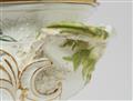 Ovale Deckelterrine mit Blumenkohl, Spargel- und Erbsenknauf
aus dem Tafelservice für Heinrich Graf Brühl - image-4