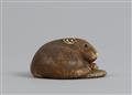 Netsuke einer großen Ratte auf einem geflochtenen Kissen. Elfenbein. Um 1900 - image-6