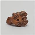 A boxwood netsuke of a toad. 19th century - image-7