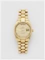 An 18k yellow gold Rolex day date gentleman´s wristwatch. - image-1