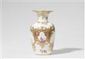 A Meissen porcelain Augustus Rex vase with Hoeroldt Chinoiseries - image-4