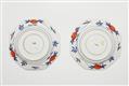 A pair of octagonal Meissen porcelain dishes with brocade motifs - image-2