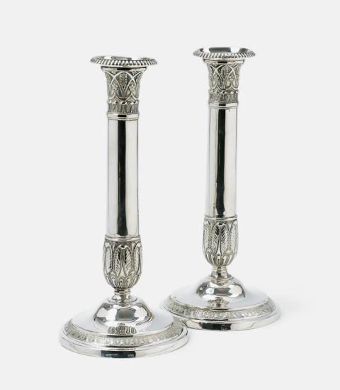 Johann Daniel Christian Schleissner - A pair of Hanau candlesticks. Marks of Johann Daniel Christian Schleissner, 1830.