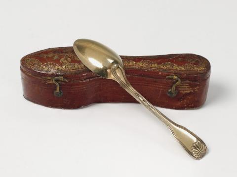 Jacob Heinrich Alberti - Six Strasbourg silver gilt spoons in their original case. Marks of Jacques-Henri Alberti, ca. 1770/80.