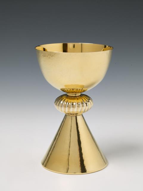 Wilhelm Nagel - A Cologne silver gilt communion chalice. Nagel's journeyman's piece. Marks of Wilhelm Nagel, ca. 1946/47.