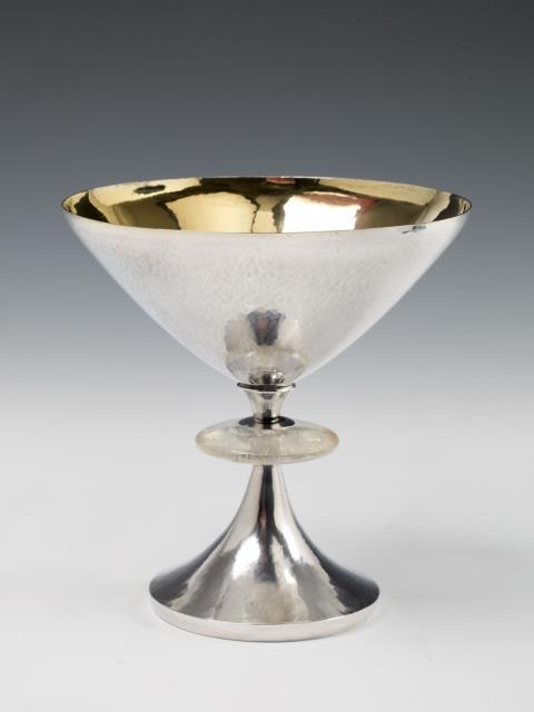 Wilhelm Nagel - A Cologne silver interior gilt communion chalice. An unmarked practice piece, Wilhelm Nagel, ca. 1948/49.