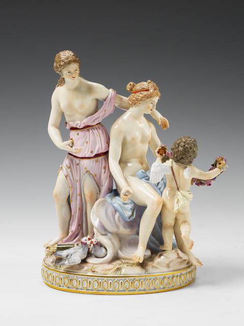 Christian Gottfried Jüchtzer - A Meissen porcelain allegorical group.