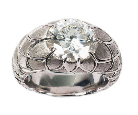 Karl Friedrich - An 18k white gold diamond solitaire ring.
