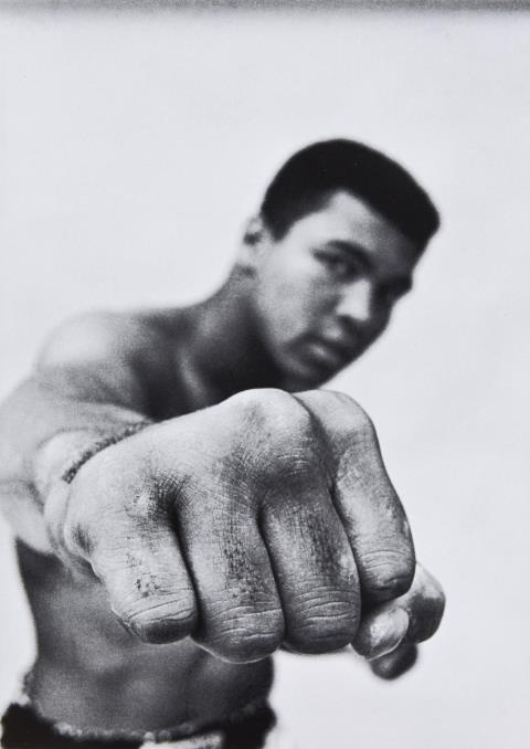 Thomas Höpker - Muhammed Ali's fist