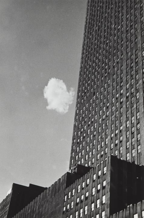 André Kertész - Lost Cloud, New York