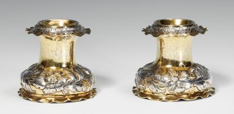 Martin II Heuglin - A pair of Baroque Augsburg parcel gilt silver salts. Marks of Martin II Heuglin, 1659 - 63.