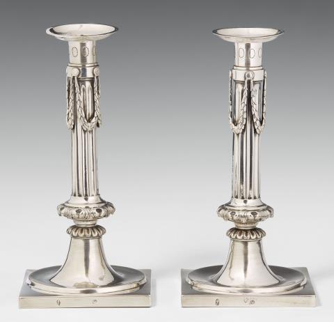 Gottlieb Johann Biller - A pair of Augsburg silver candlesticks. Marks of Gottlieb Johann Biller, 1785 - 87.