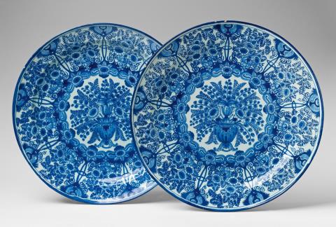  Bayreuth - A pair of rare Bayreuth faience platters with "Bontemps" decor