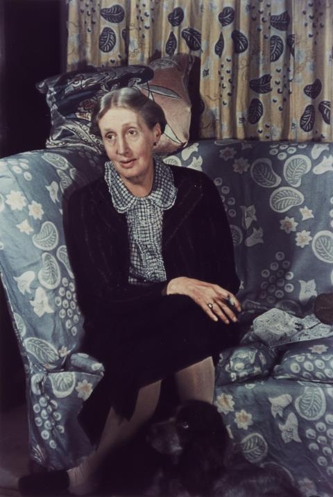 Gisèle Freund - Virginia Woolf, London