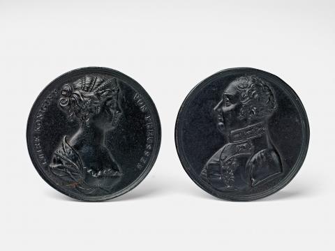 Franz Detler - Two rare cast iron portrait medallions