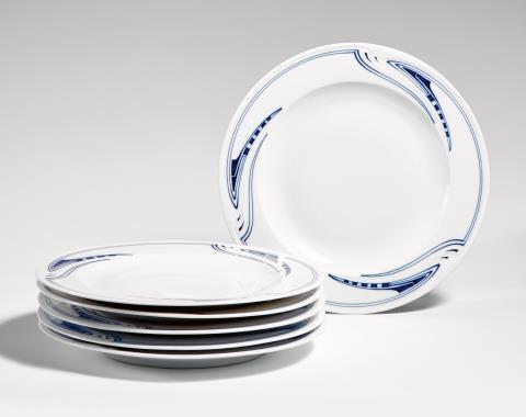 Henry Van De Velde - A set of Meissen porcelain dinner plates by Henry van de Velde
