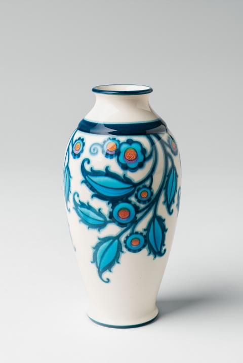 Adrien Leduc - A Sèvres Aubert porcelain vase