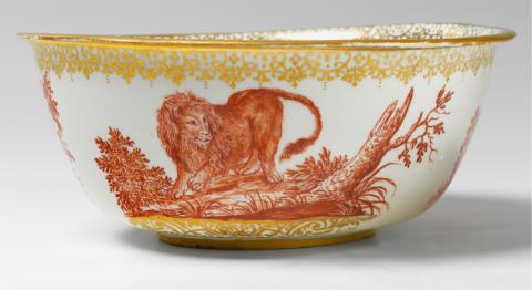 Johann Elias Ridinger - A Meissen Boettger porcelain bowl decorated with wild animals by an Augsburg "hausmaler"
