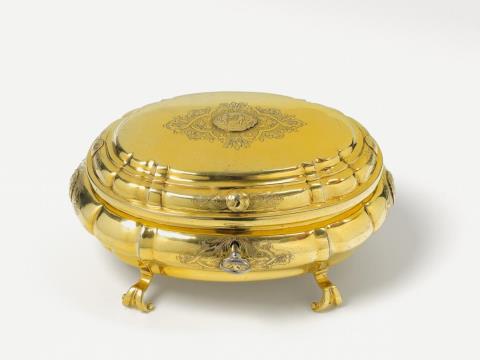 Johann Andreas I Westermair - A large Régence Augsburg silver gilt sugar box